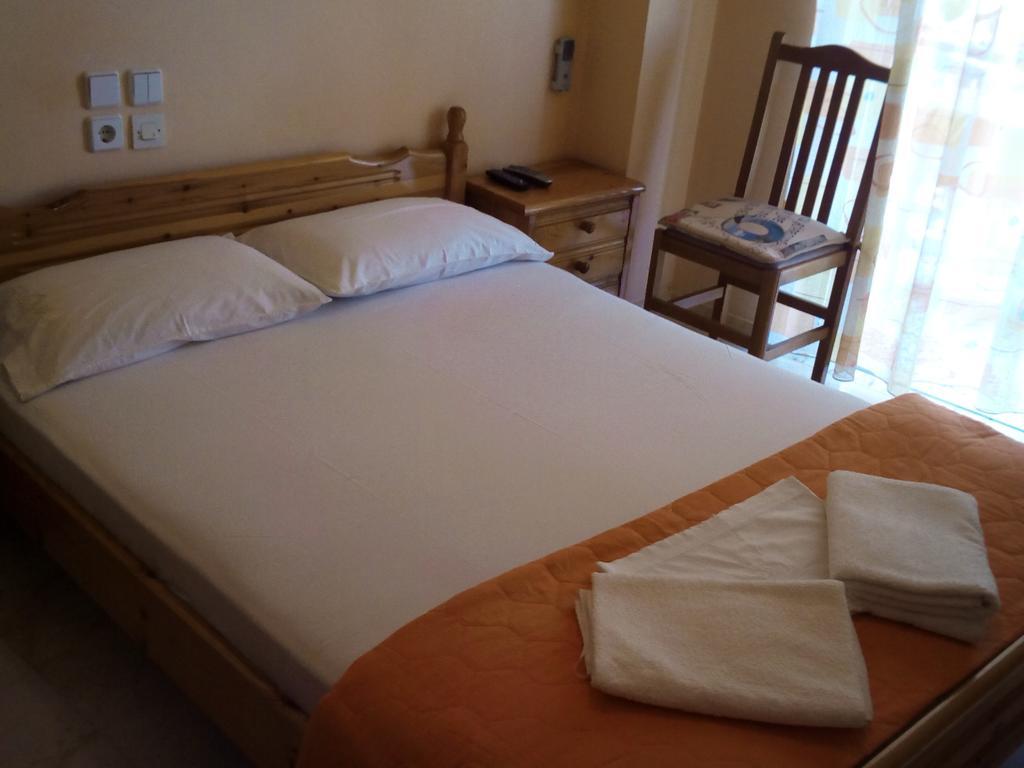 Dimitra Pentaliou Rooms 카메나불라 외부 사진